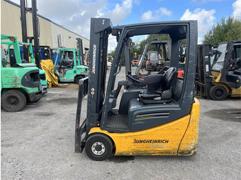 Electric forklift JUNGHEINRICH EFG