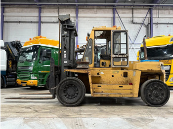 Diesel forklift CATERPILLAR DP