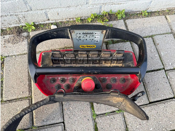 Leasing of Scania G370 4X4 EURO 6 + 3-SIDE TIPPER + PALFINGER PK9002 + REMOTE Scania G370 4X4 EURO 6 + 3-SIDE TIPPER + PALFINGER PK9002 + REMOTE: picture 5 Leasing of Scania G370 4X4 EURO 6 + 3-SIDE TIPPER + PALFINGER PK9002 + REMOTE Scania G370 4X4 EURO 6 + 3-SIDE TIPPER + PALFINGER PK9002 + REMOTE: picture 5