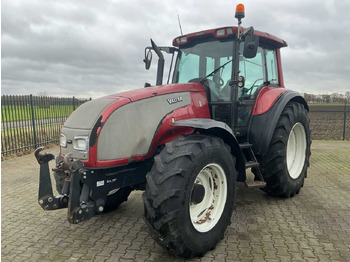 Farm tractor VALTRA T120