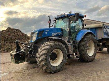 Farm tractor NEW HOLLAND T7.235