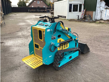 Compact track loader