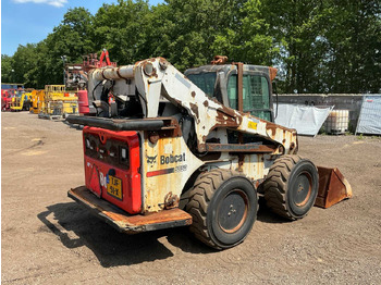 Skid steer loader Bobcat S850: picture 4