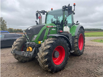 Farm tractor FENDT 720 Vario