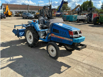 Farm tractor ISEKI