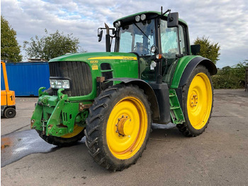 Farm tractor JOHN DEERE 6830