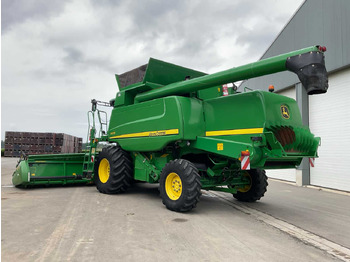 Combine harvester John Deere T670: picture 4 Combine harvester John Deere T670: picture 4