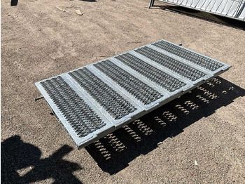 Trailer TAILGATE RAMP: picture 2 Trailer TAILGATE RAMP: picture 2