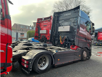 Truck 2017 RENAULT T480 COMFORT THD001 HIGH EDITION TRACTOR RENAULT T480 COMFORT: picture 3 Truck 2017 RENAULT T480 COMFORT THD001 HIGH EDITION TRACTOR RENAULT T480 COMFORT: picture 3