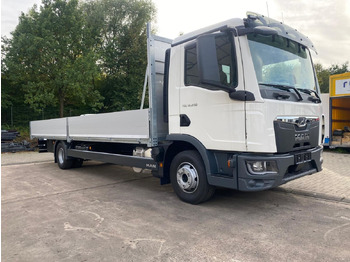 Dropside/ Flatbed truck MAN 12.250 BL Gerüstbaupritsche 2x AHK: picture 2 Dropside/ Flatbed truck MAN 12.250 BL Gerüstbaupritsche 2x AHK: picture 2