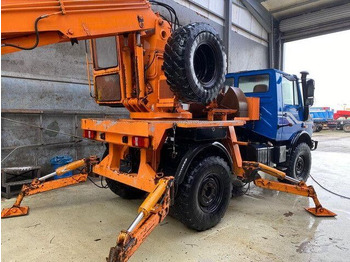 Construction machinery Unimog U 1450 4x4, Kran, Seilwinde: picture 2