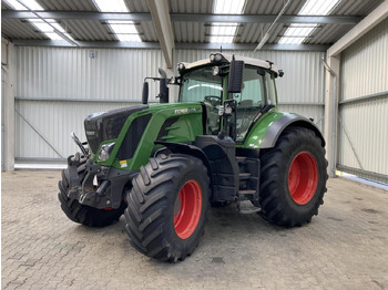 Farm tractor FENDT 828 Vario