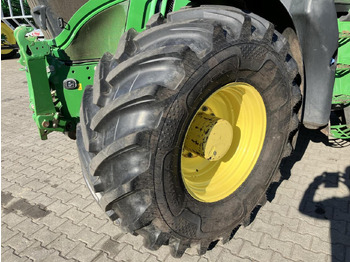 Farm tractor John Deere 6195R: picture 5