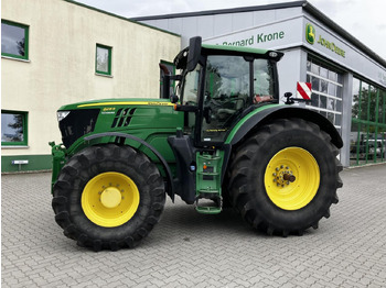 Farm tractor JOHN DEERE 6215R