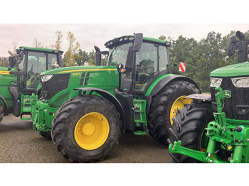 Farm tractor JOHN DEERE 6230R