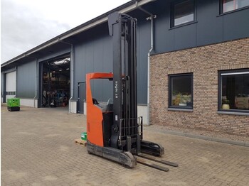 Reach truck BT RRE180H Toyota 1.8 ton Triplex Freelift Sideshift Elektra Reachtruck: picture 2