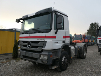 Tractor unit MERCEDES-BENZ Actros 2044