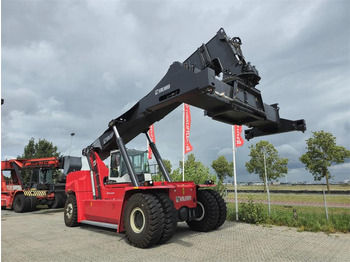 Reach stacker Kalmar DRU450-62S5: picture 3 Reach stacker Kalmar DRU450-62S5: picture 3