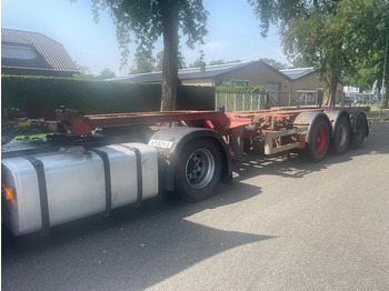 Container transporter/ Swap body semi-trailer RENDERS