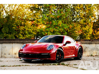 Car PORSCHE