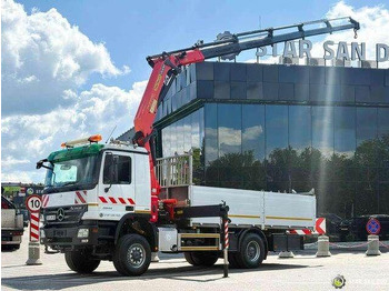 Dropside/ Flatbed truck MERCEDES-BENZ Actros 2044