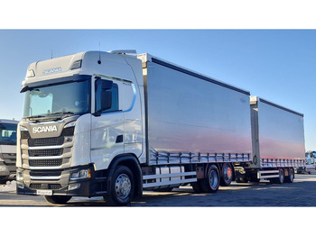 Curtainsider truck SCANIA S 450