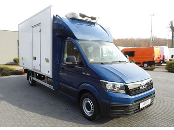 Refrigerated van Volkswagen Crafter REGRIGERATOR BOX -5*C 8 PALLETS HEATING FUNCTION: picture 4 Refrigerated van Volkswagen Crafter REGRIGERATOR BOX -5*C 8 PALLETS HEATING FUNCTION: picture 4