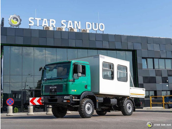 Cab chassis truck MAN TGM