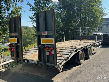 Low loader trailer
