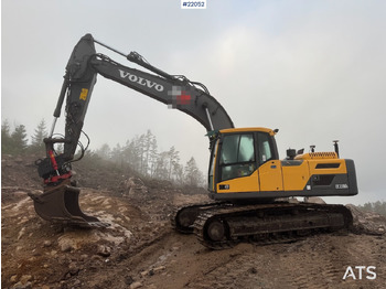 Excavator VOLVO EC220DL