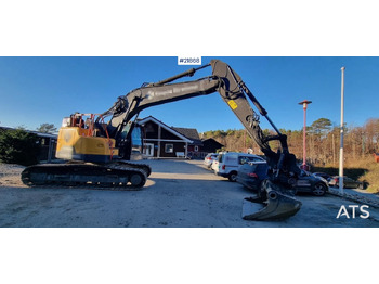 Excavator VOLVO ECR235EL