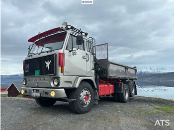 Dropside/ Flatbed truck VOLVO