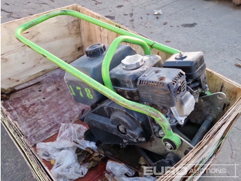 Vibratory plate AMMANN