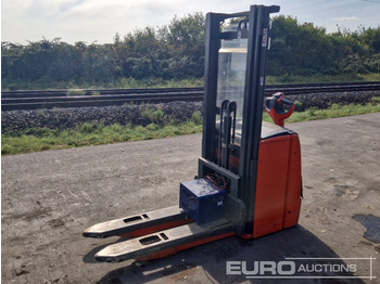 Material handling equipment LINDE L14