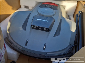 Construction equipment Unused SunSeeker X7 Robotic Lawnmower, 3,000m²: picture 4
