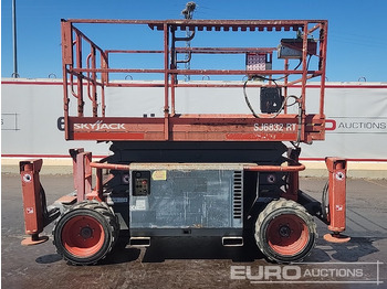 Aerial platform 2015 SkyJack SJ6832RT: picture 2
