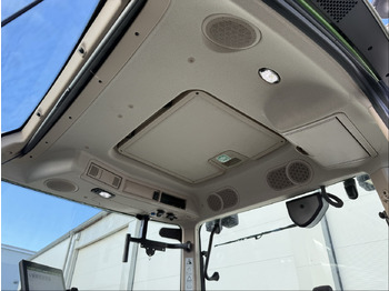 Farm tractor Fendt 724 Vario Gen6 ProfiPlus: picture 4