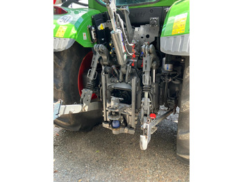 Farm tractor Fendt 724 Vario S4 ProfiPlus: picture 2