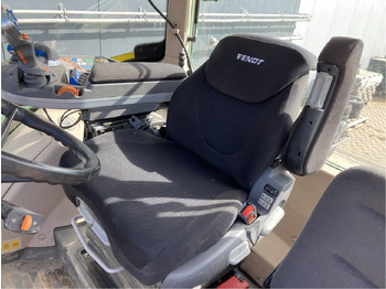 Farm tractor Fendt 724 Vario SCR: picture 2