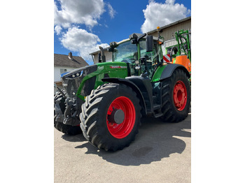 Farm tractor FENDT 942 Vario