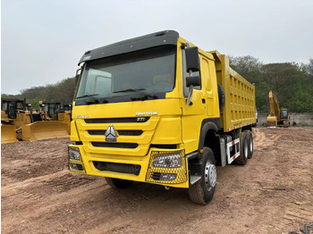 Tipper for transportation of heavy machinery SINOTRUK Howo Dump truck 371: picture 4