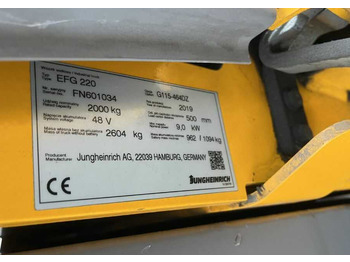 Electric forklift Jungheinrich EFG220: picture 4