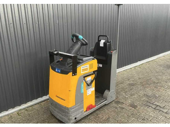 Tow tractor JUNGHEINRICH