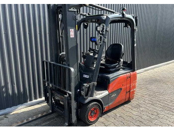 Electric forklift LINDE E16
