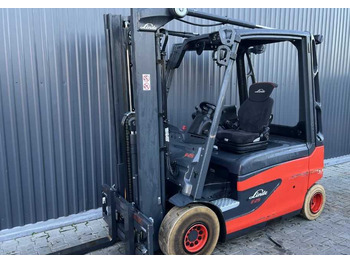 Electric forklift LINDE E25