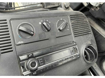 Electric forklift Linde E30HL-01/600: picture 5 Electric forklift Linde E30HL-01/600: picture 5