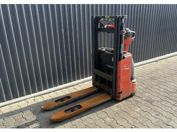 Stacker LINDE L12