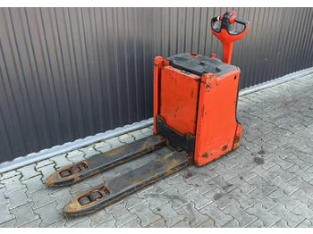 Pallet truck LINDE T16