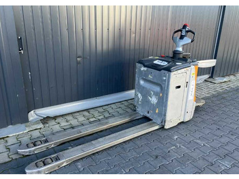 Pallet truck STILL