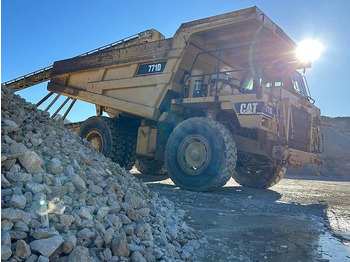 Dumper Caterpillar 771D: picture 2 Dumper Caterpillar 771D: picture 2